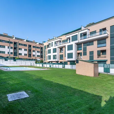 Alloru, Con Piscina La Playa A 3 Km Vut-2714-as Apartment *